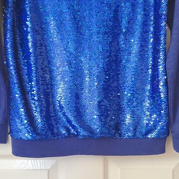 Cat & Jack Blue Sequins Front Long Sleeve Sweatshirt Girls Size XL (14/16) - Picture 7 of 7